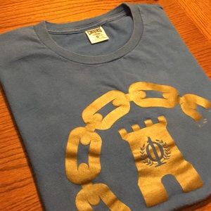 Crooks & Castles gold chain tee